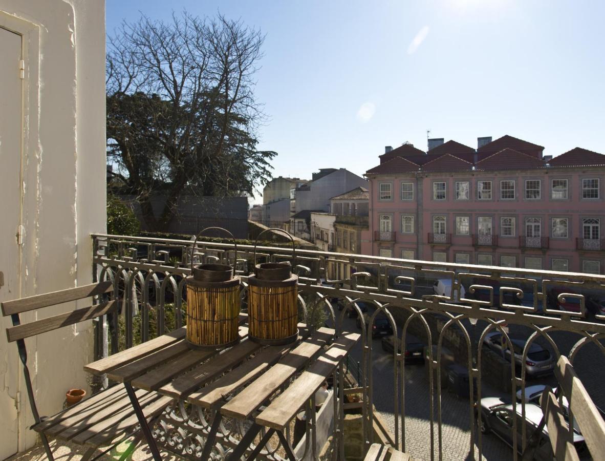 Fine Art Apartments City Center Porto Luaran gambar
