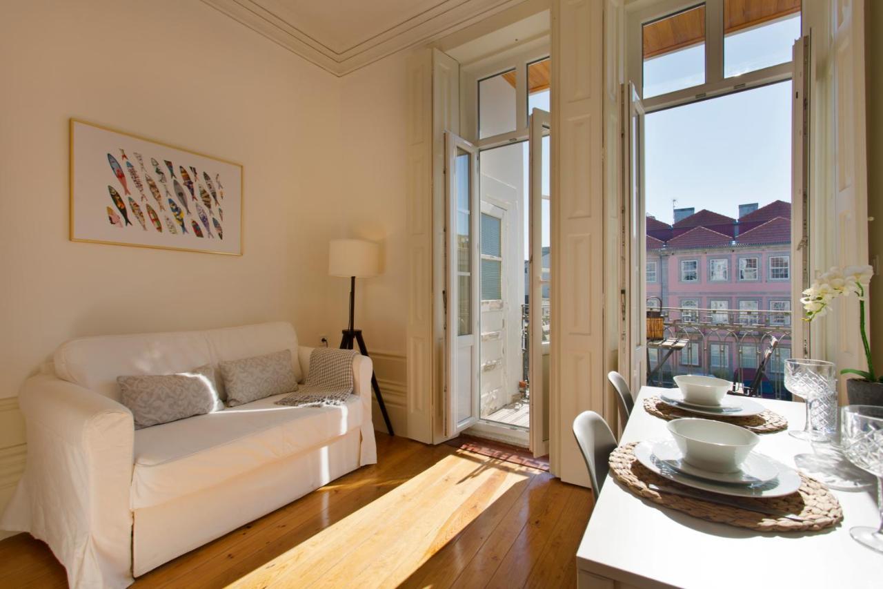 Fine Art Apartments City Center Porto Luaran gambar