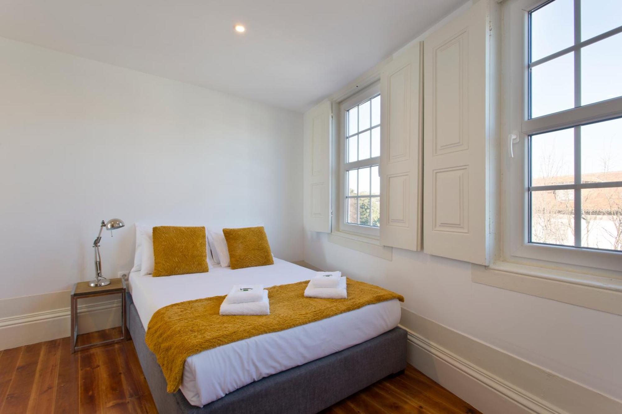 Fine Art Apartments City Center Porto Bilik gambar