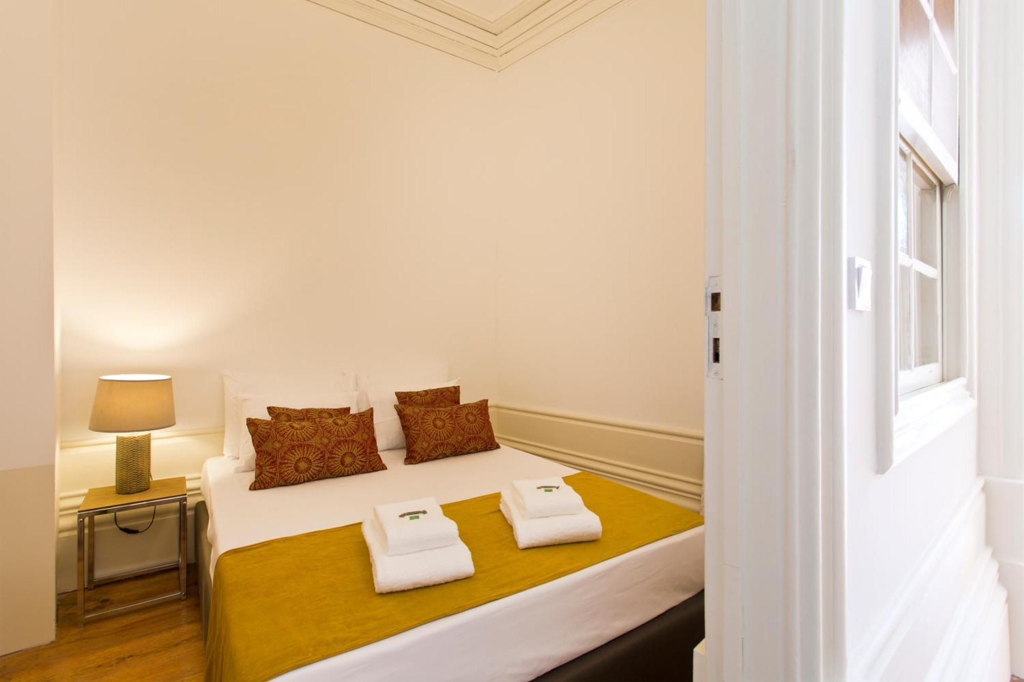 Fine Art Apartments City Center Porto Bilik gambar