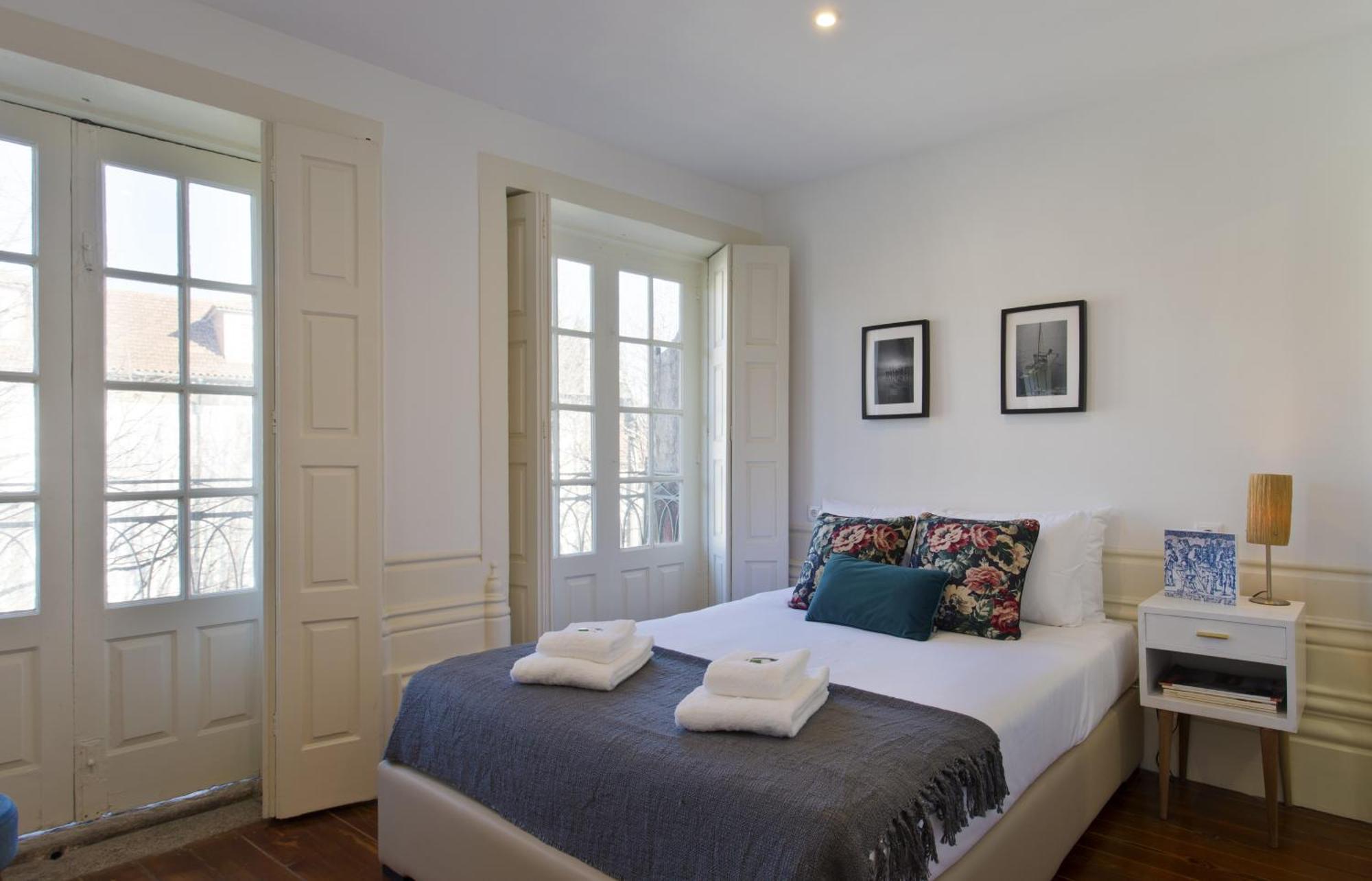 Fine Art Apartments City Center Porto Bilik gambar
