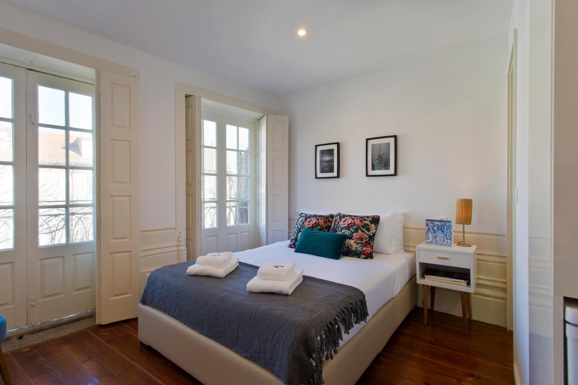 Fine Art Apartments City Center Porto Bilik gambar